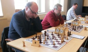 Bünde VI gegen Lübbecke II mit 6 gegen 9 Spielern in der Kreisliga